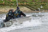 The Boat Race season 2017 - Women's Boat Race Fixture CUWBC vs Univerity of London: CUWBC coach Rob Baker in the tin boat following the CUWBC eight towards the finish at Chuswick Bridge.
River Thames between Putney Bridge and Mortlake,
London SW15,

United Kingdom,
on 19 February 2017 at 16:25, image #131