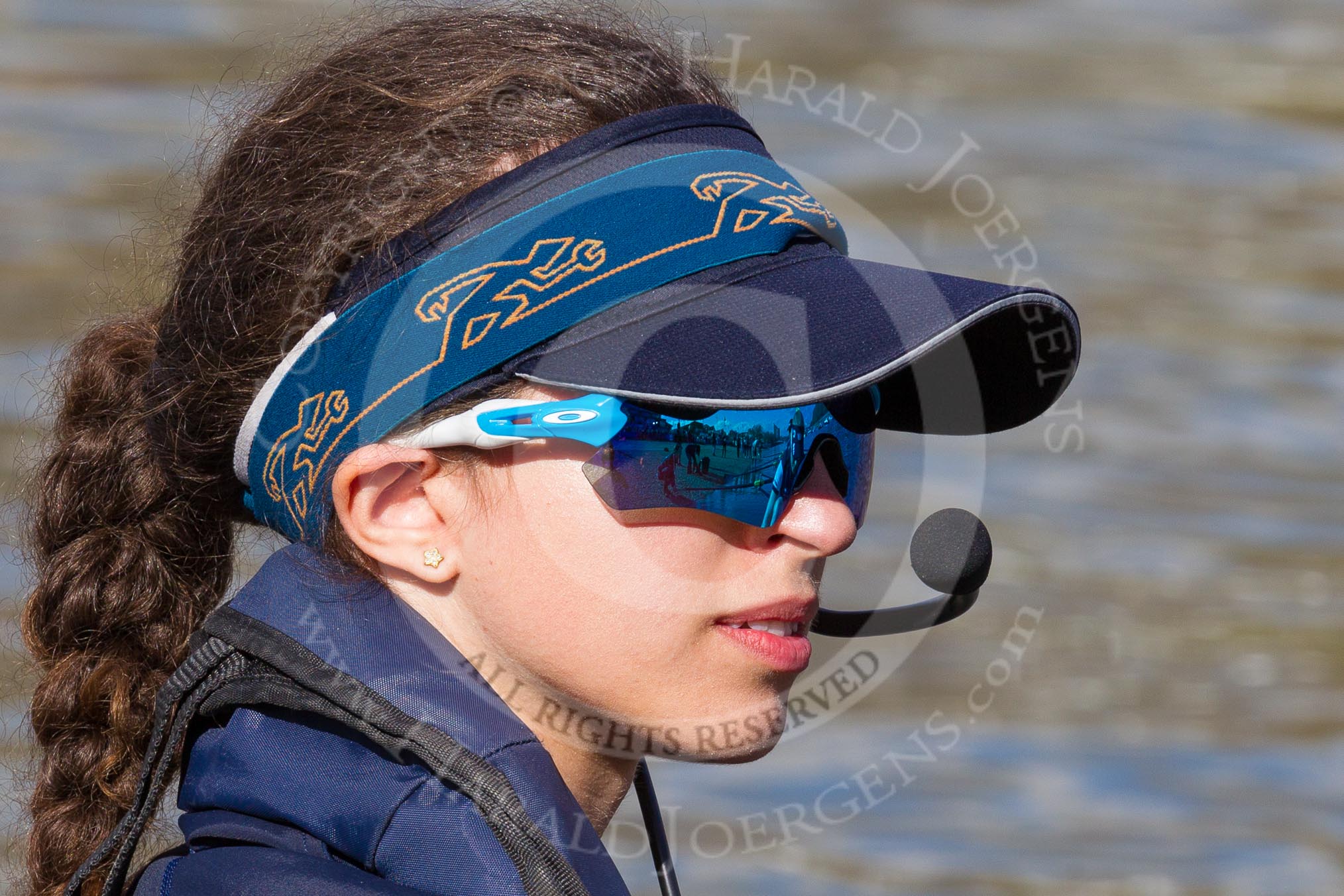 The Boat Race season 2017 -  The Cancer Research Women's Boat Race: Close-up of OUWBC cox Eleanor Shearer.
River Thames between Putney Bridge and Mortlake,
London SW15,

United Kingdom,
on 02 April 2017 at 15:52, image #93