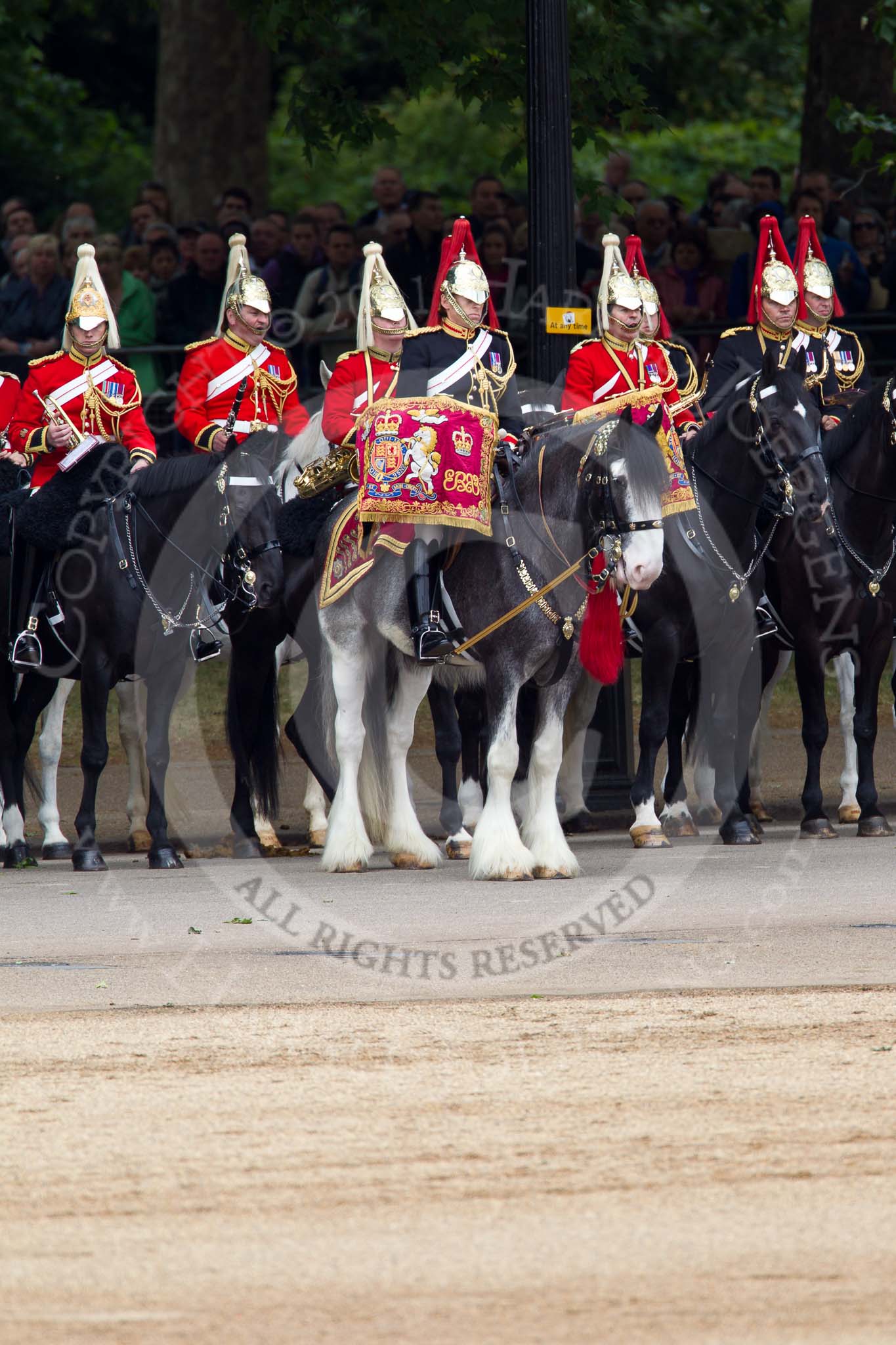 The Major General's Review 2011: The Mounted Bands of the Household Cavalry. With the red plumes, the and of the Blues and Royals, with the white plumes the Band of the Life Guards. In the middle the kettle drummer of The Blues and Royals..
Horse Guards Parade, Westminster,
London SW1,
Greater London,
United Kingdom,
on 28 May 2011 at 11:30, image #187